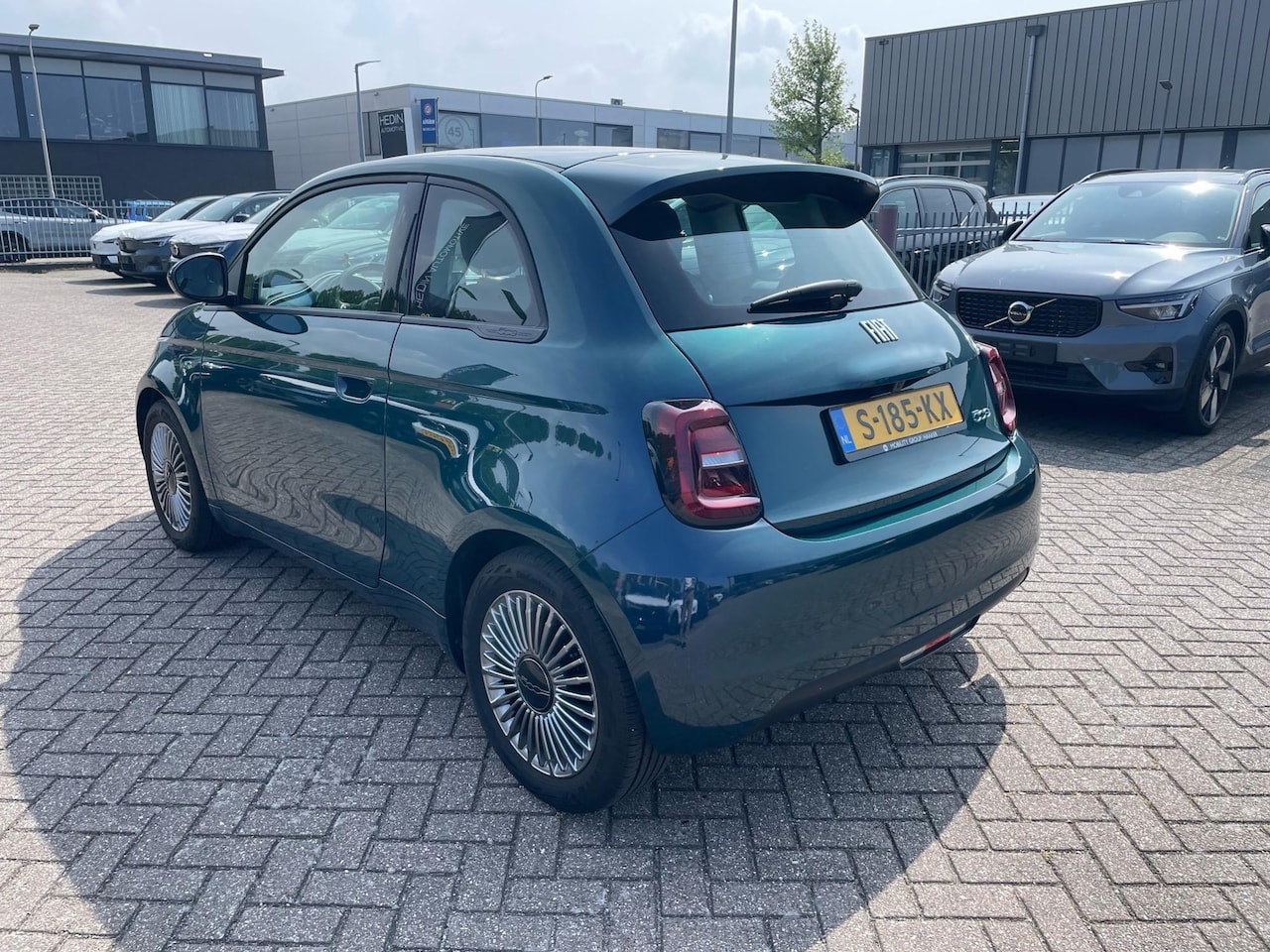 Fiat 500 - 3+1 Icon 42 kWh 3+1 Icon 42 kWh - AutoWereld.nl