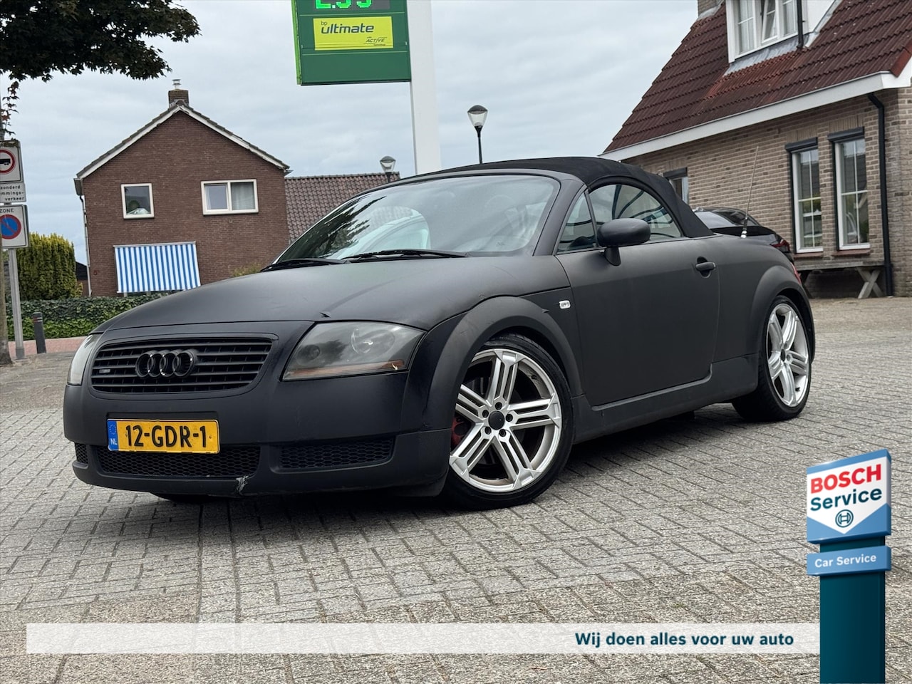 Audi TT - 1.8 5V Turbo / Stoelverwarming / Bose / Leder / Clima / 19*inch - AutoWereld.nl
