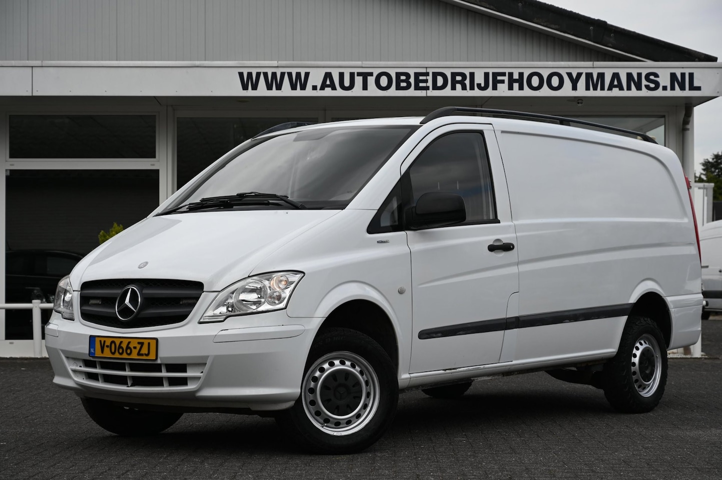 Mercedes-Benz Vito - 113 CDI 320 Lang 4x4 Stoelverwarming Standkachel - AutoWereld.nl