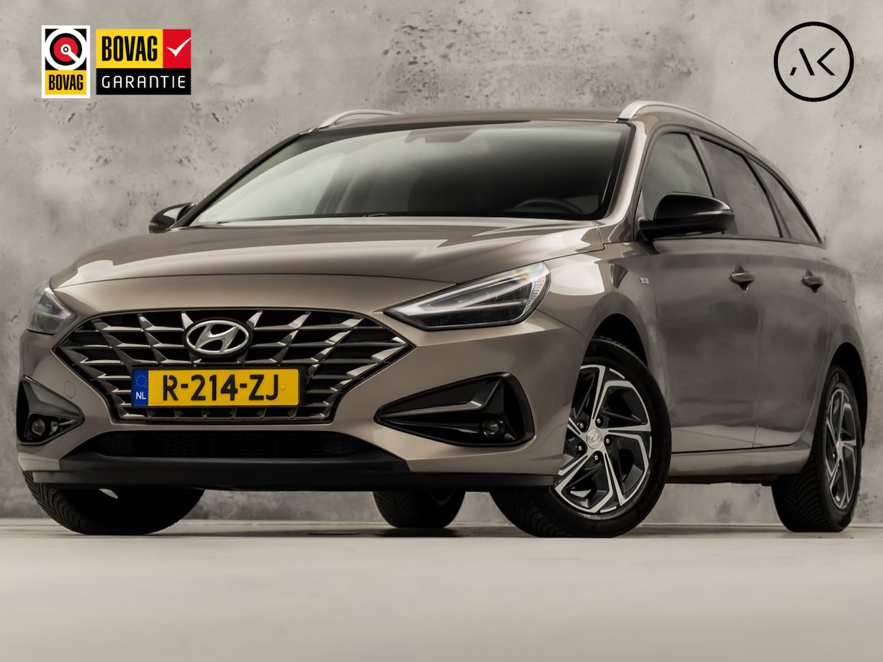 Hyundai i30 Wagon - 1.0 T-GDi MHEV Comfort Smart Automaat (APPLE CARPLAY, 1e EIGENAAR, GROOT NAVI, CAMERA, CLI - AutoWereld.nl