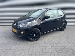 Volkswagen Up! - 1.0 Up met airco / navi / elek pakket