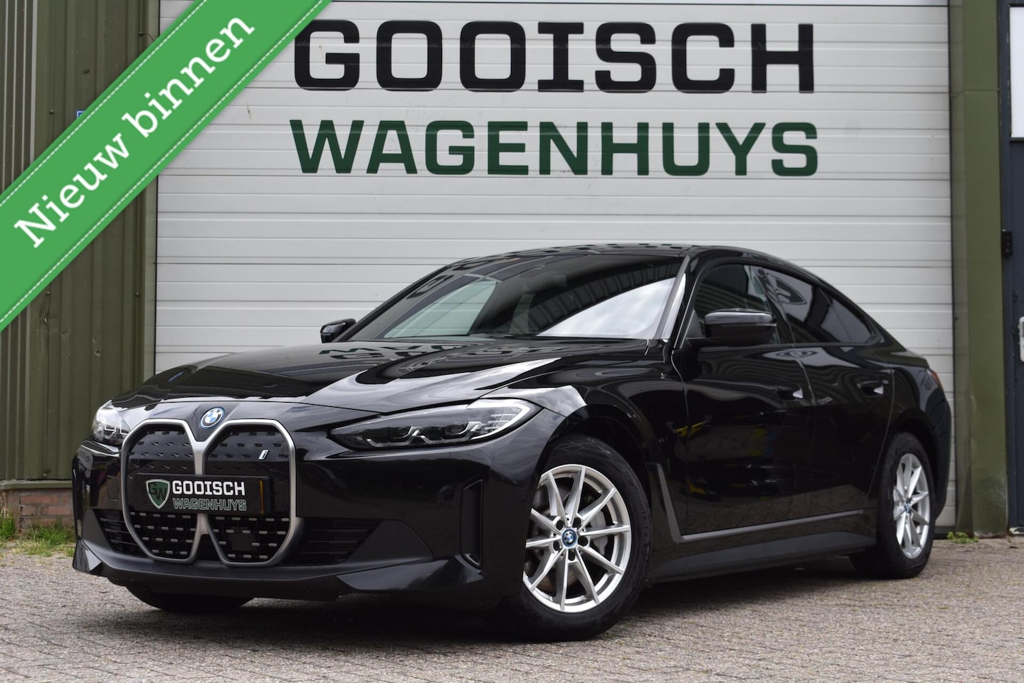 BMW i4 - eDrive40 84 kWh | Camera | Head-up display | Trekhaak | - AutoWereld.nl
