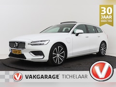 Volvo V60 - 2.0 T8 Twin Engine AWD Inscription | Panoramadak | CarPlay | Stoelventilatie & Verwarming