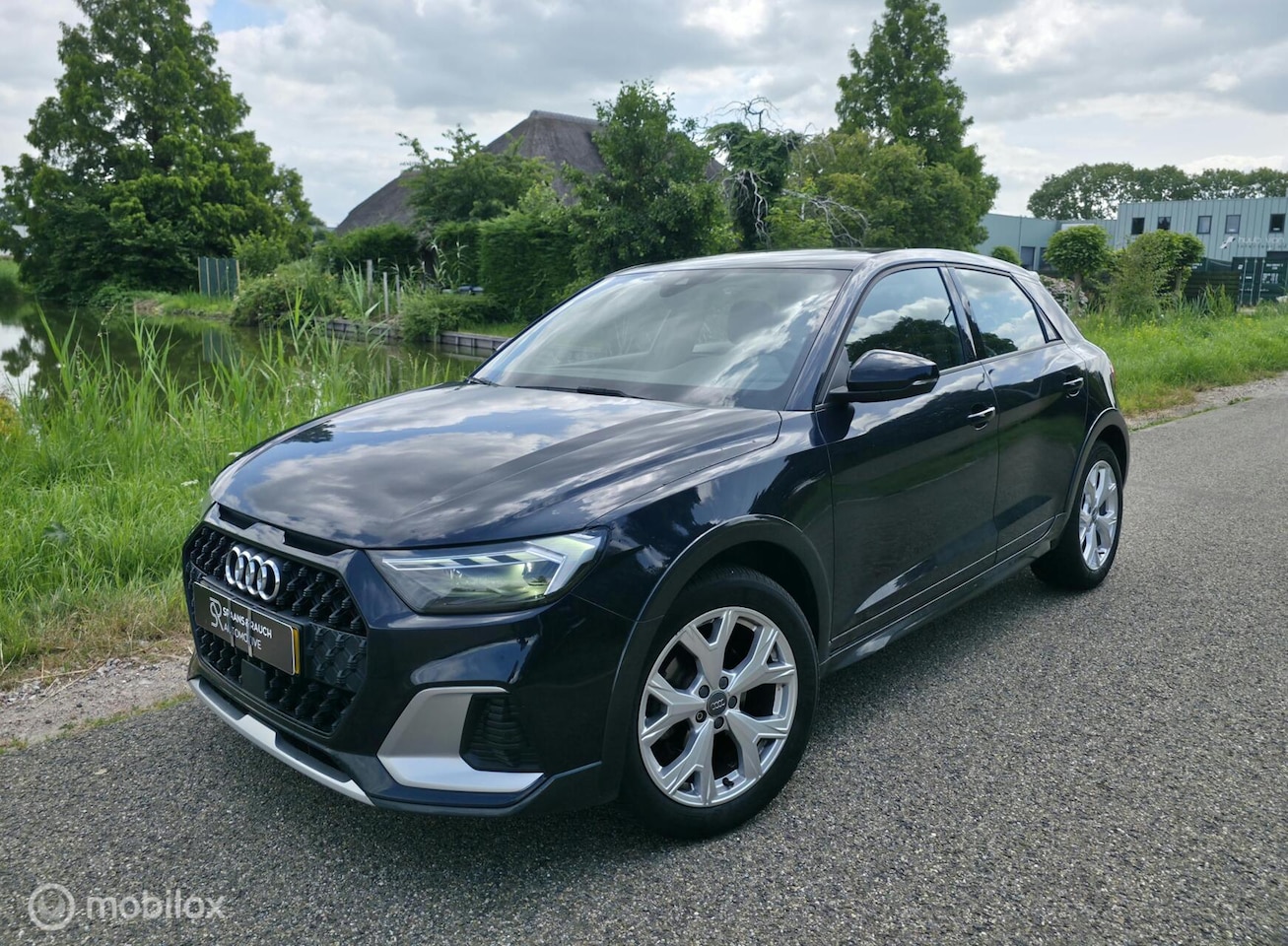 Audi A1 citycarver - 25 TFSI / Carplay / PDC / Virtual - AutoWereld.nl
