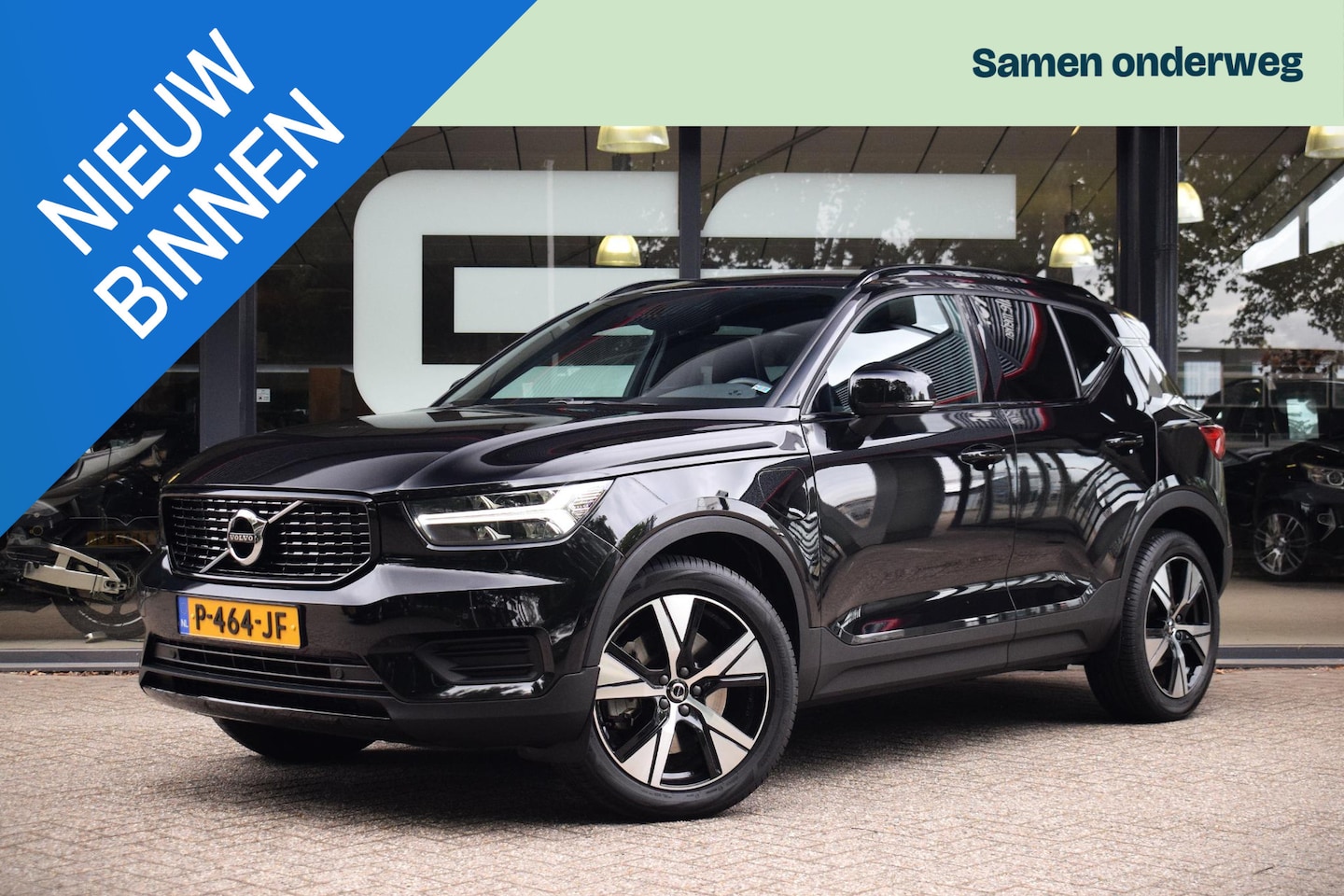 Volvo XC40 - 1.5 T5 PHEV R-Design |TREKHAAK|ACC|PANORAMA| - AutoWereld.nl