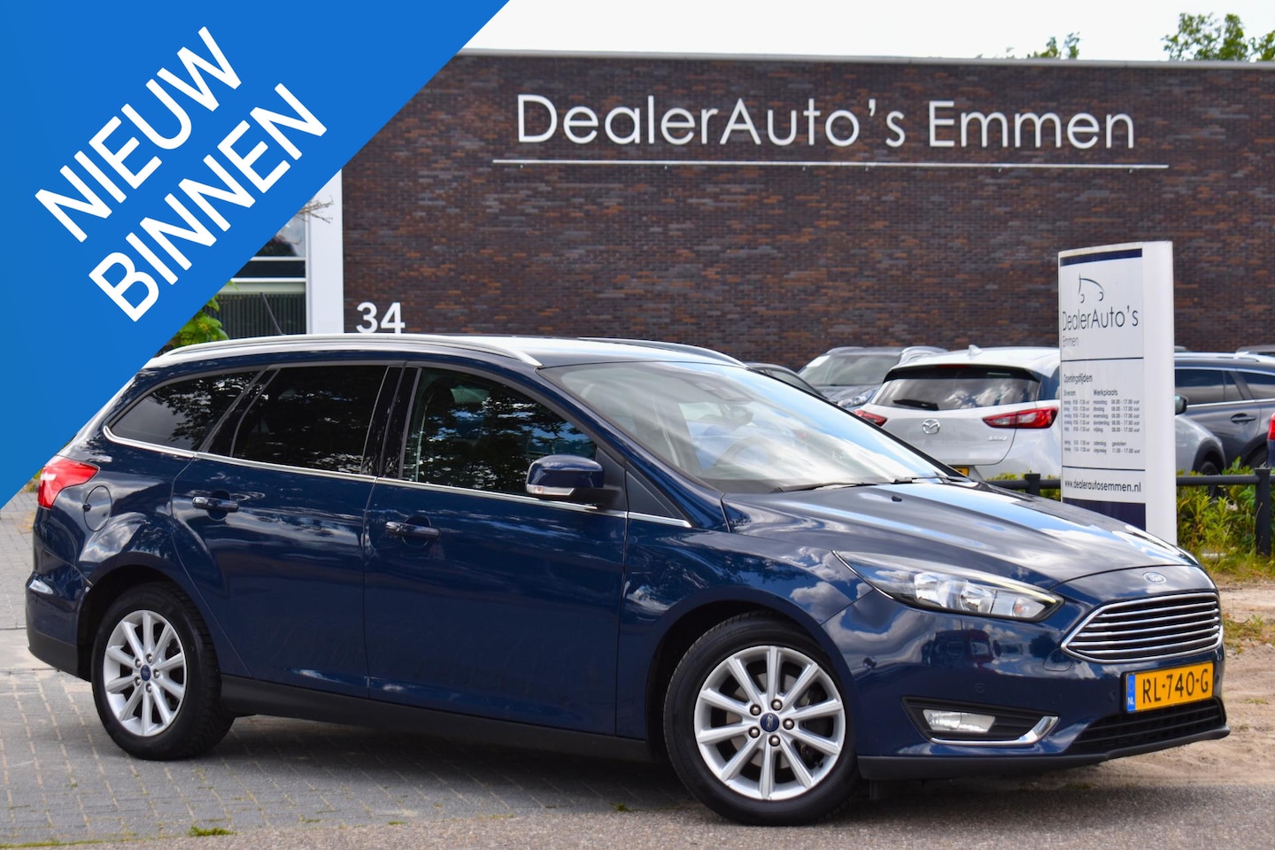Ford Focus Wagon - 1.5 TDCI ECC LMV NAVI TREKHAAK - AutoWereld.nl