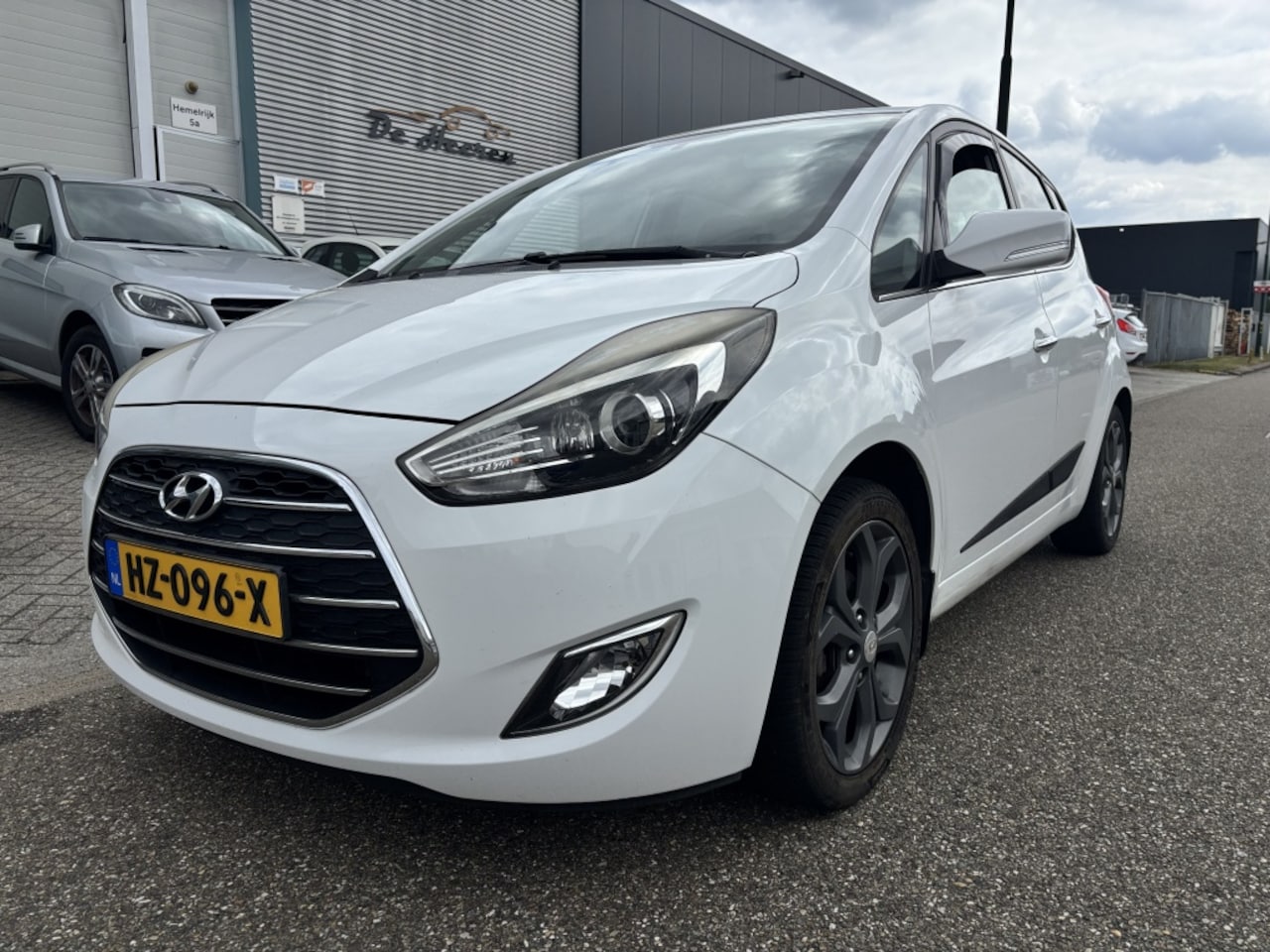 Hyundai ix20 - 1.6 CRDi I-Vision - AutoWereld.nl