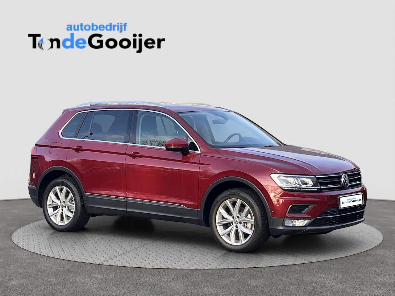 Volkswagen Tiguan - 1.4 TSi DSG 4Motion Highline | NAV. | CAMERA | EL. TREKHAAK | ERGO ACTIVE | - AutoWereld.nl