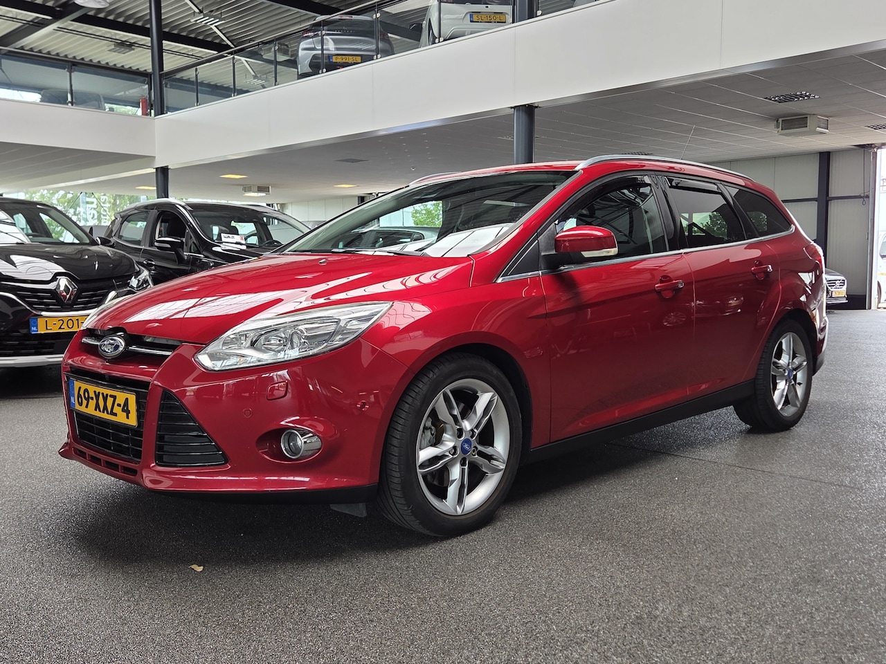Ford Focus Wagon - 1.0 EcoBoost Titanium 1.0 EcoBoost Titanium - AutoWereld.nl
