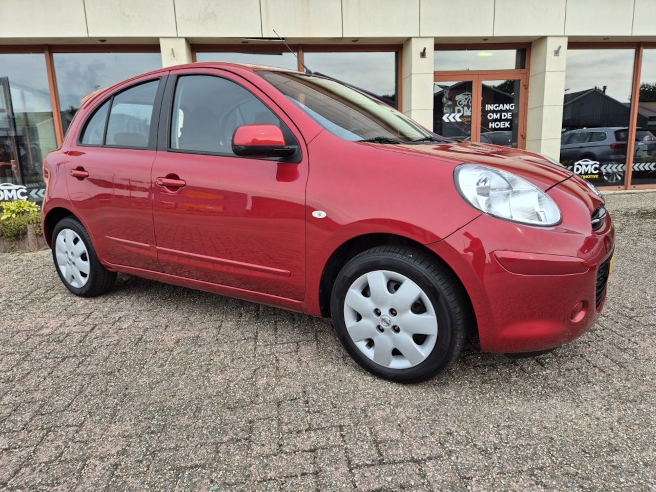 Nissan Micra - 1.2 DIG-S Acenta | Airco | Stuurwielbediening | weinig kilometer - AutoWereld.nl