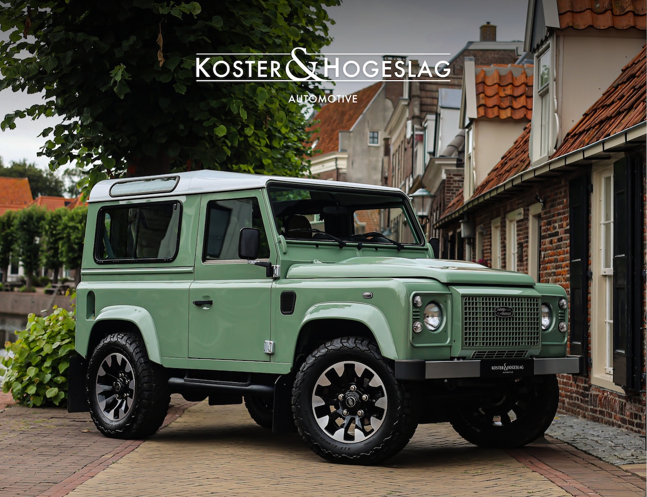 Land Rover Defender 90 - Heritage Edition | 1/400! - Nieuwstaat - Historie - AutoWereld.nl