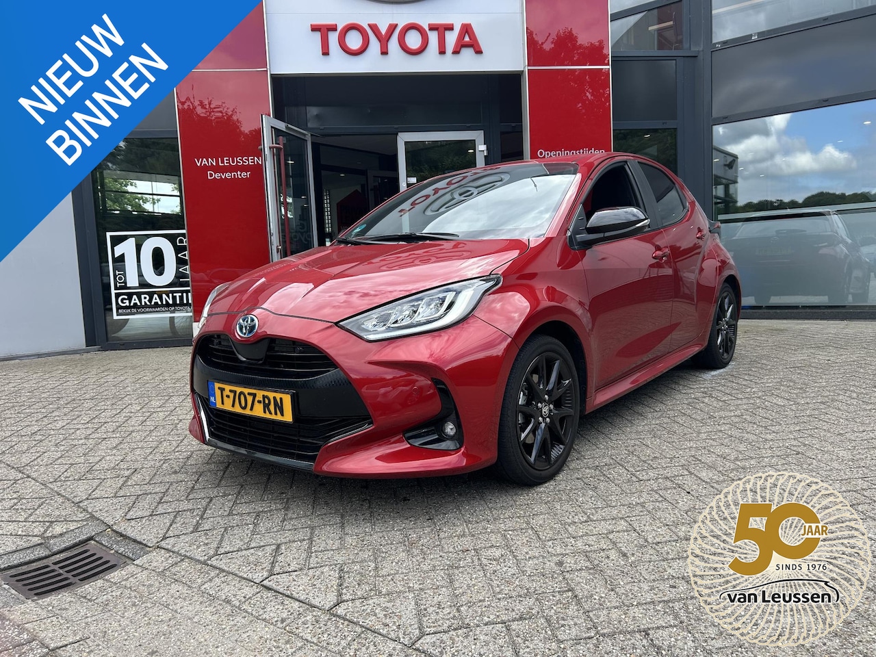 Toyota Yaris - 1.5 Hybrid Executive APPLE/ANDROID AUTO LM-VELGEN CLIMA PARK-SENSOR - AutoWereld.nl
