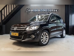 Volkswagen Tiguan - 1.4 TSI R-Line Edition Pano Stoelverwarm