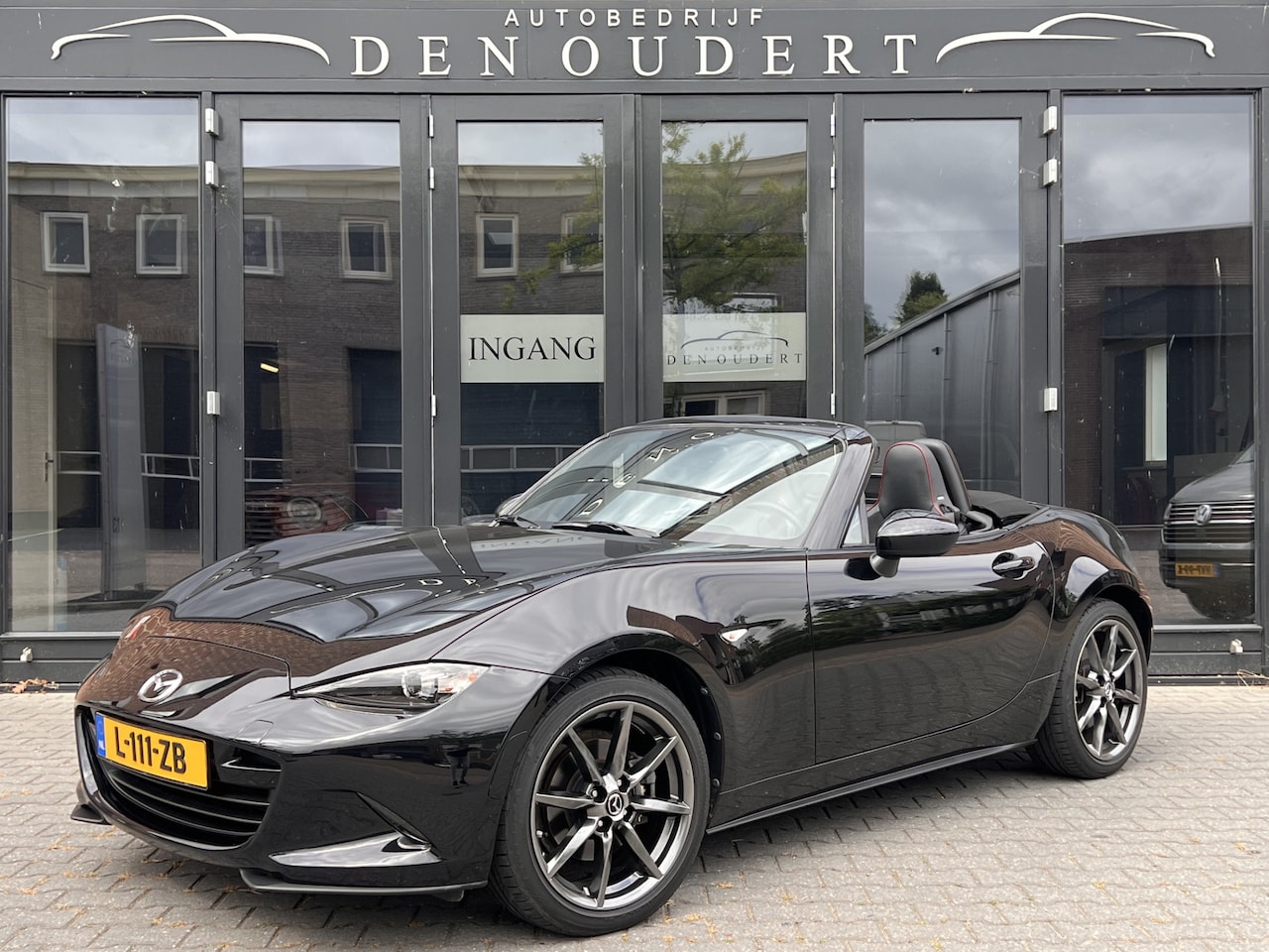 Mazda MX-5 RF - 2.0 SkyActiv-G 160 GT-M RECARO / APPLE CARPLAY - AutoWereld.nl