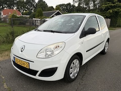Renault Twingo - 1.2 Authentique Airco / Nette auto / NL-AUTO