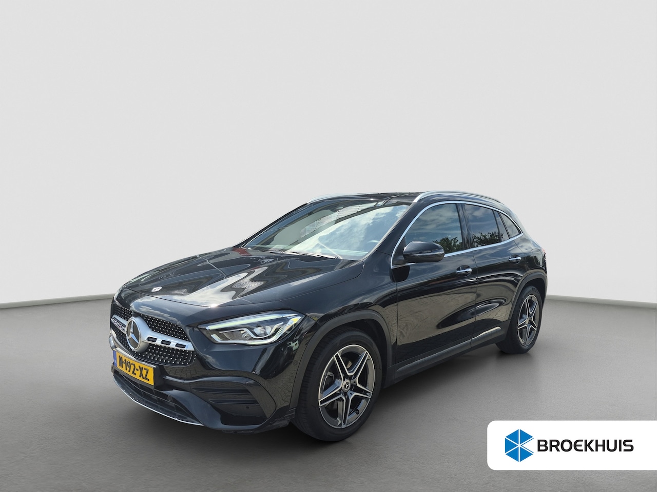 Mercedes-Benz GLA-Klasse - 200 Business Solution AMG | Elektrische inklapbare trekhaak | Stoelverwarming | Elektrisch - AutoWereld.nl