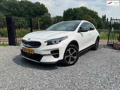 Kia XCeed - 1.6 GDi PHEV DynamicPlusLine / Panorama Dak / Stoelverwarming / Stuurverwarming/ VOL /
