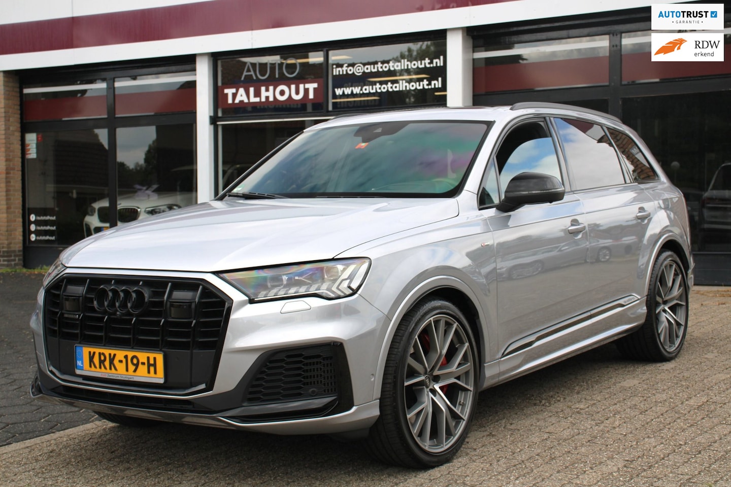 Audi Q7 - 60 TFSI e quattro Competition / Softclose, HUD, Laser lights, Panoramadak, Carplay, Elektr - AutoWereld.nl