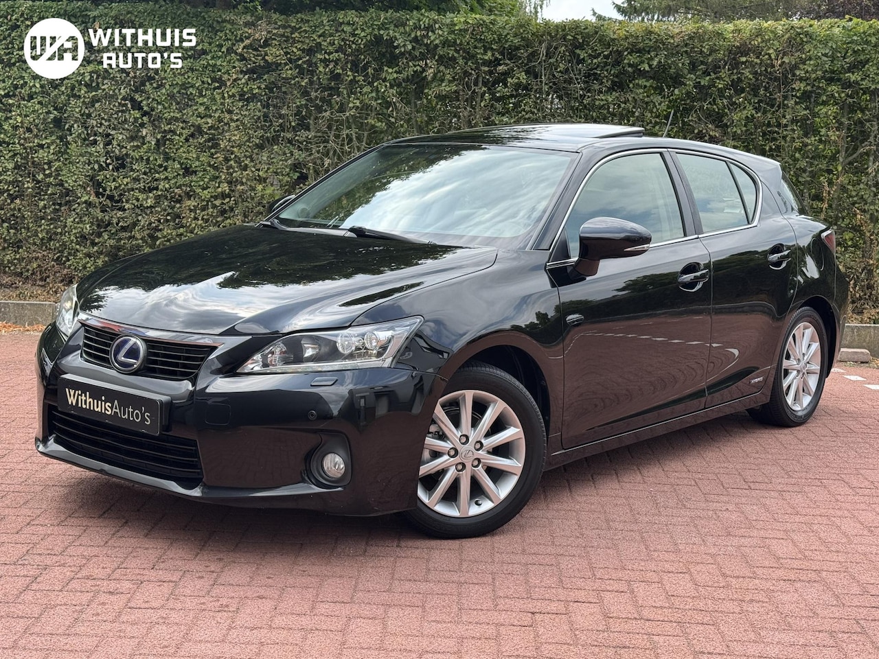 Lexus CT 200h - Luxury Line MarkLevinson Dakraam *1e eigenaar* - AutoWereld.nl