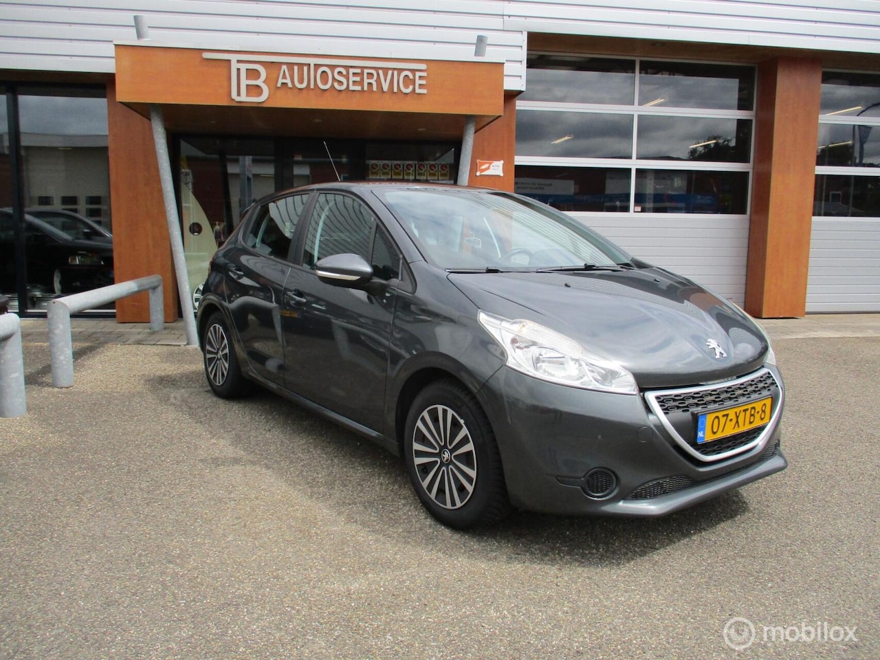 Peugeot 208 - 1.2 Vti Access 1.2 VTi Access - AutoWereld.nl