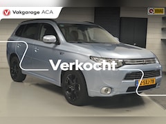Mitsubishi Outlander - 2.0 PHEV Instyle // TREKHAAK // NAVI // CAMERA // KEYLESS // LEDER //