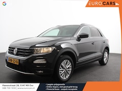 Volkswagen T-Roc - 1.5 TSI 150pk DSG Style Team Climate Control Camera Parkeer sensoren Adaptive Cruise contr