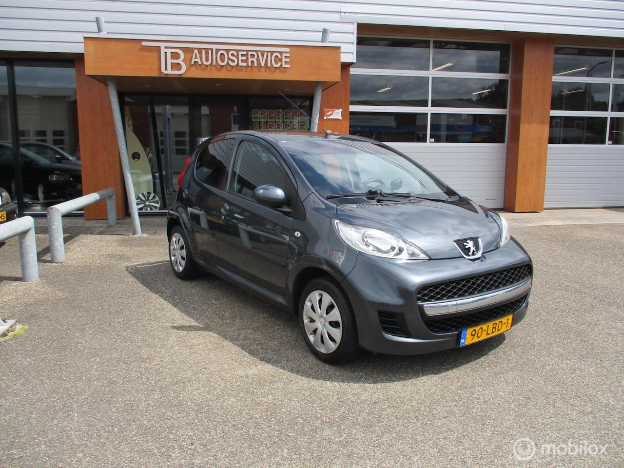 Peugeot 107 - 1.0-12V Sublime 1.0-12V Sublime - AutoWereld.nl