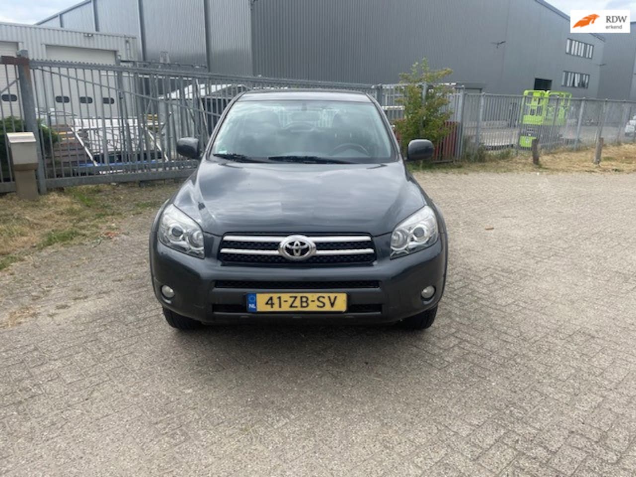 Toyota RAV4 - 2.2 D-CAT Linea Sol 2.2 D-CAT Linea Sol - AutoWereld.nl