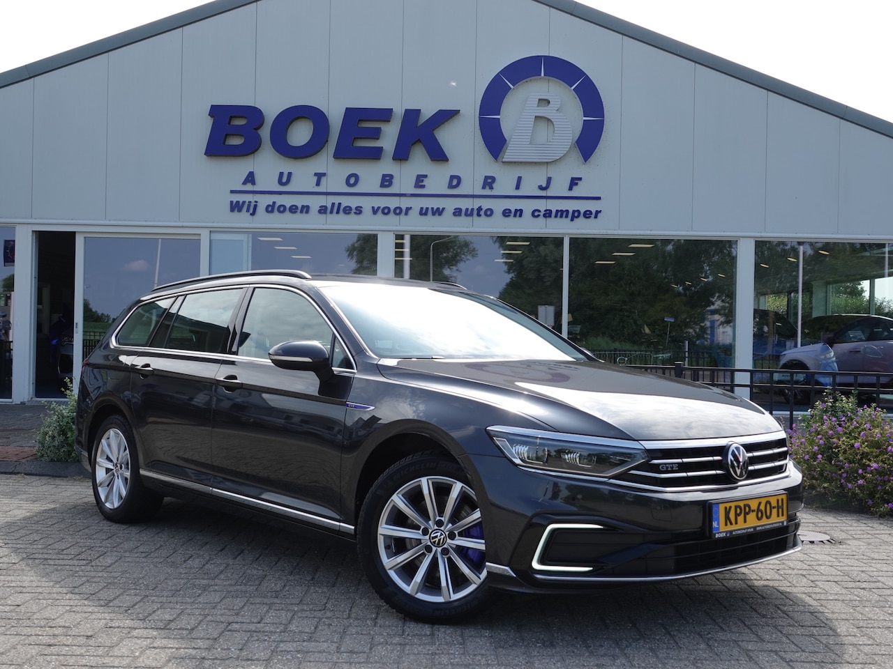 Volkswagen Passat Variant - 1.4 TSI PHEV GTE Business TREKH. | LED | ADAPT. CRUISE | ECC | NAVI - AutoWereld.nl