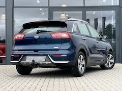 Kia Niro - 1.6 GDi Hybrid 141pk DCT6 DynamicLine | Trekh. | Cam. | Nav.| C.c. | 4 Seizoenbanden