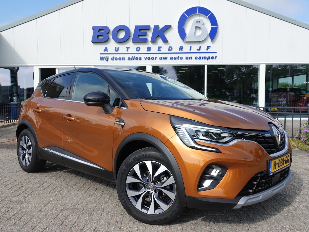 Renault Captur - 1.0 TCe 100PK Intens TWO-TONE | NAVI | CAM + PDC | CRUISE - AutoWereld.nl