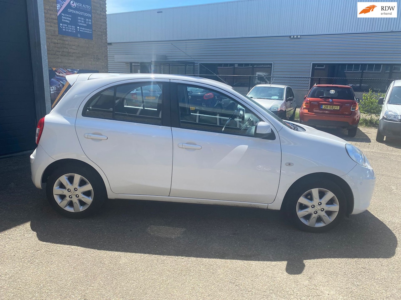 Nissan Micra - 1.2 DIG-S Connect Edition 1.2 DIG-S Connect Edition - AutoWereld.nl