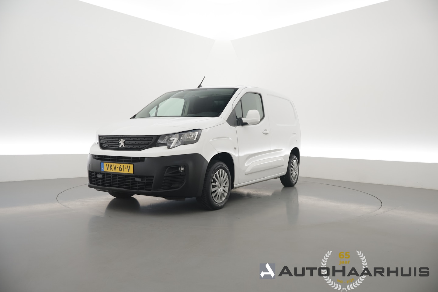 Peugeot Partner - 1.5 BlueHDI Premium | Navi | Cruise | Airco | PDC | BPM vrij! - AutoWereld.nl