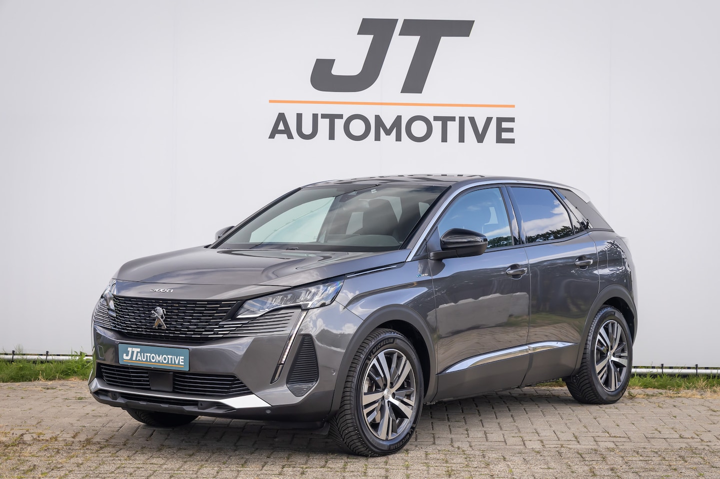 Peugeot 3008 - 1.6 HYbrid Allure half ledere bekleding | 360 Camera | PDC | Cruise control | CarPlay | la - AutoWereld.nl