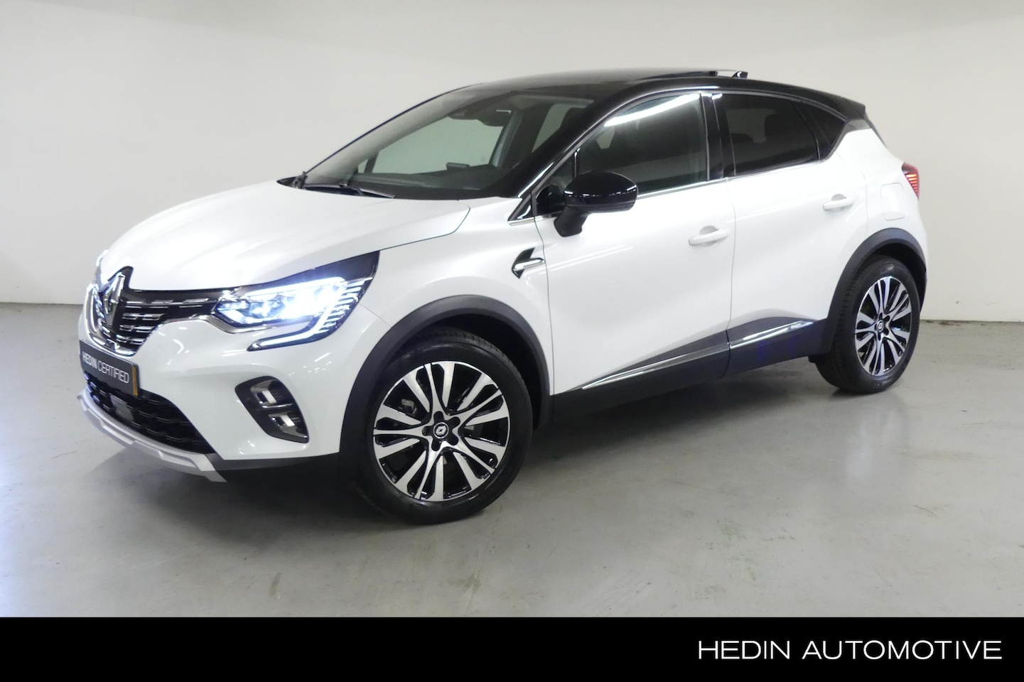 Renault Captur - E-Tech Plug-in Hybrid 160 Initiale Paris | Automaat | Panoramadak | Leder | BOSE Premium S - AutoWereld.nl