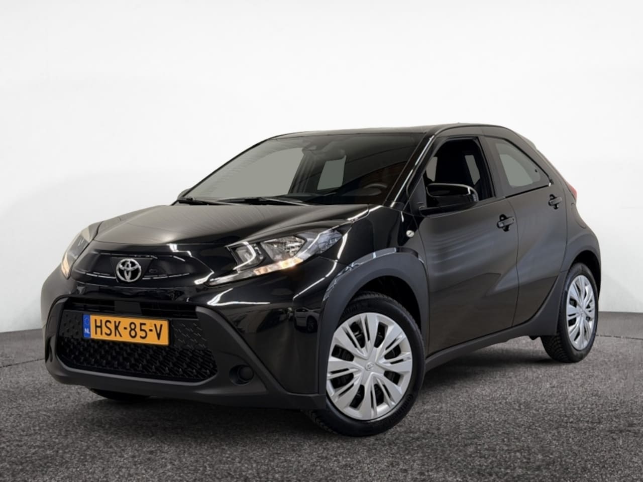 Toyota Aygo X - 1.0 VVT-i MT Play| Camera| Airco| Adap.Cruise - AutoWereld.nl