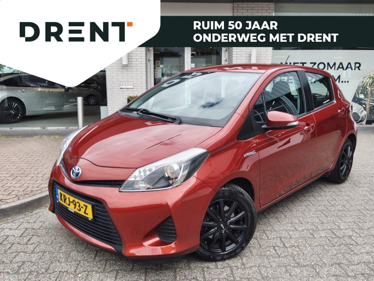 Toyota Yaris - 1.5 Hybrid Dynamic | Lichtmetalen velgen | Goed Onderhouden | El. Climate Control - AutoWereld.nl