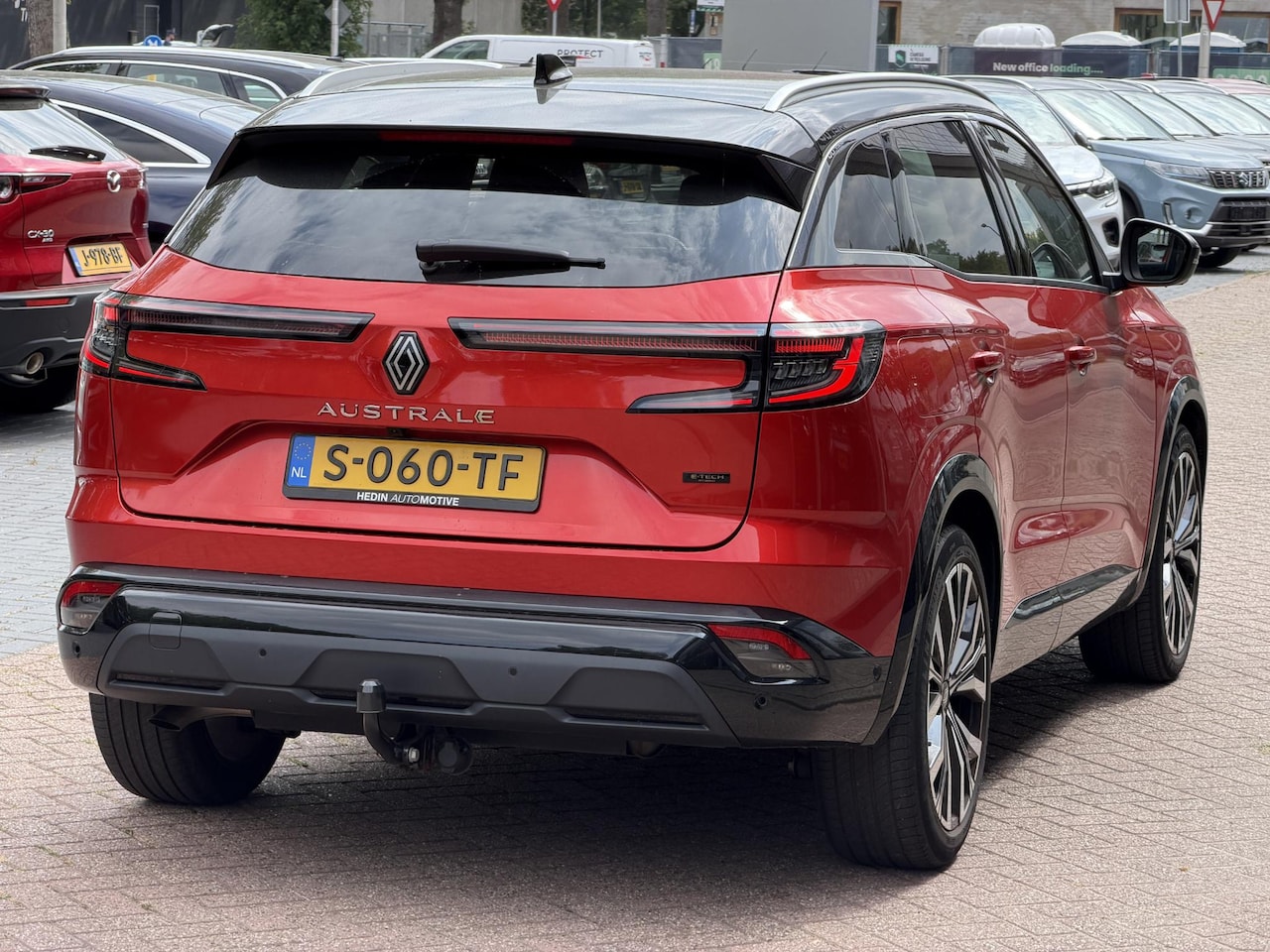 Renault Austral - 1.2 E-Tech full hybrid 200 iconic Trekhaak | Harman/Kardon | Carplay - AutoWereld.nl