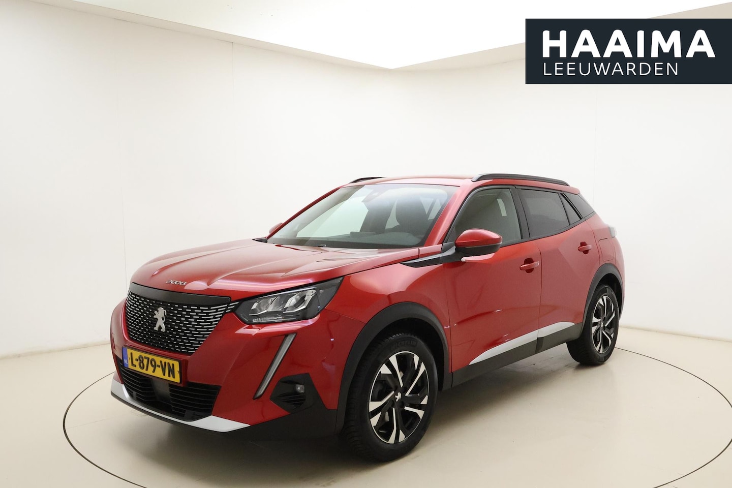 Peugeot 2008 - 1.2 PureTech Allure Pack Dealer Onderhouden l 1e Eigenaar! l Climate Control l Apple Carpl - AutoWereld.nl