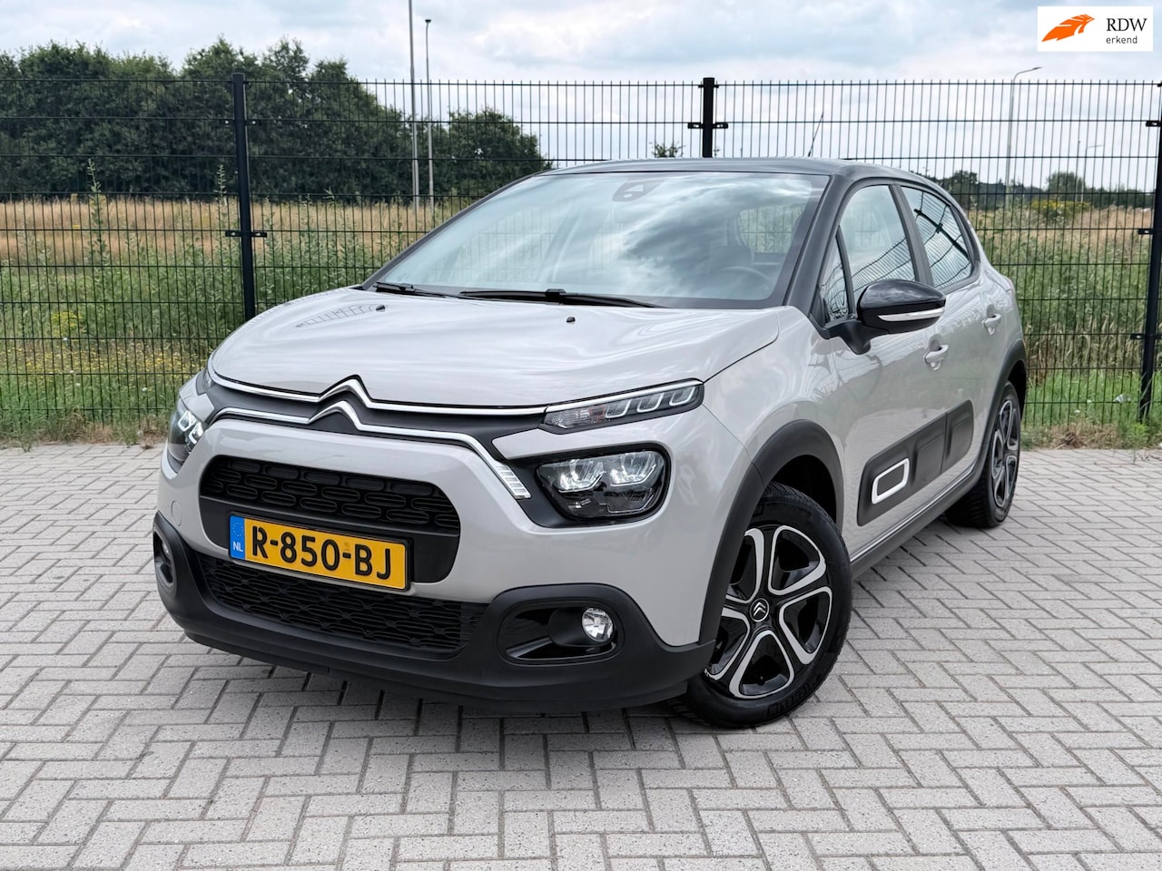 Citroën C3 - 1.2 PureTech C-Series | PDC | Bluetooth | Navi | - AutoWereld.nl