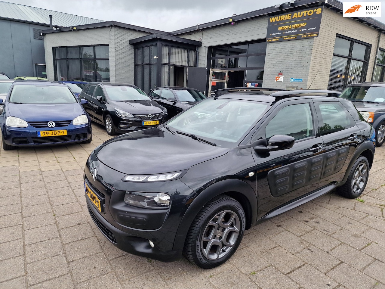 Citroën C4 Cactus - 1.2 PureTech Shine/Apk 26-02-2027 - AutoWereld.nl