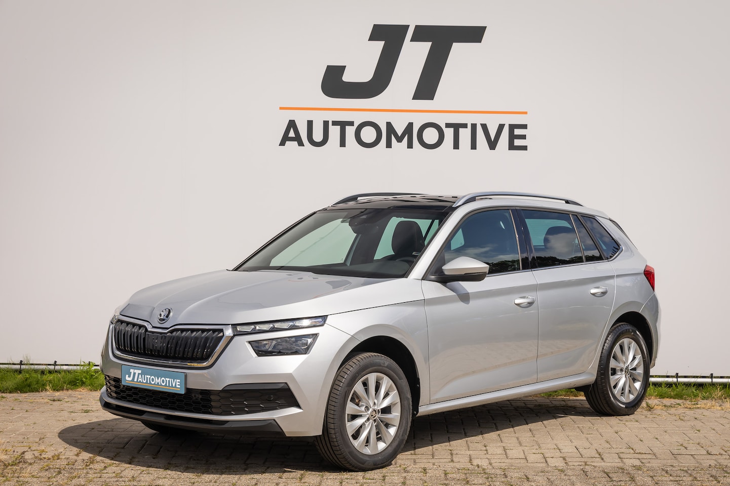 Skoda Kamiq - 1.0 TSI Bns Edition nlauto pano | digitale teller | stoelverwarming | stuurverwarming | kl - AutoWereld.nl