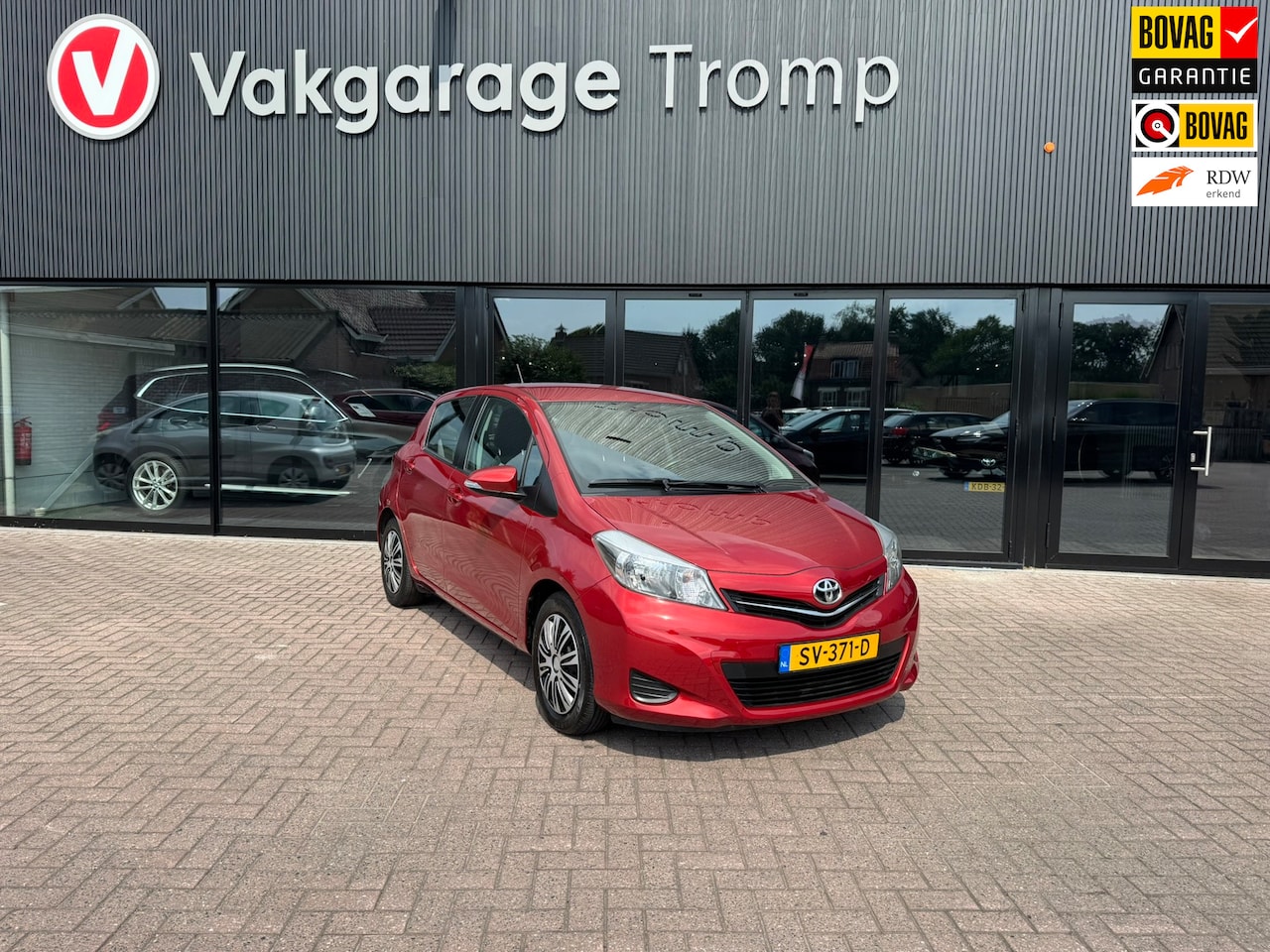 Toyota Yaris - 1.3 VVT-i Aspiration 1.3 VVT-i Aspiration - AutoWereld.nl