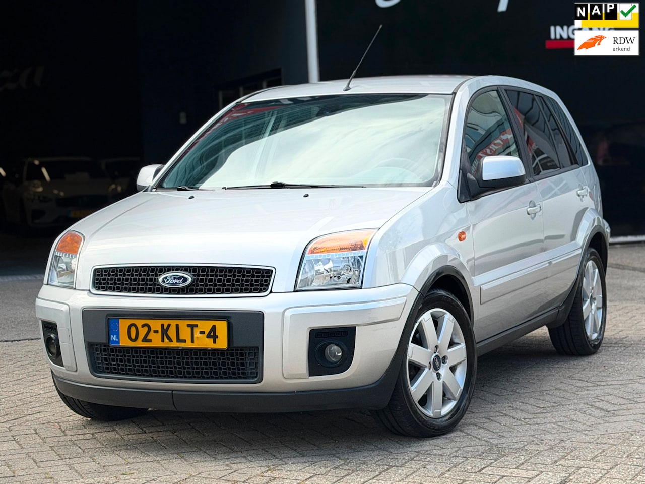 Ford Fusion - 1.6-16V Futura AUTOMAAT AIRCO/ISOFIX/AUX - AutoWereld.nl