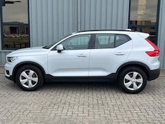 Volvo XC40 - 1.5 T2 Momentum - Camera achter - Stoelverwarming - Stuurverwarming - Cruisecontrol - Rese