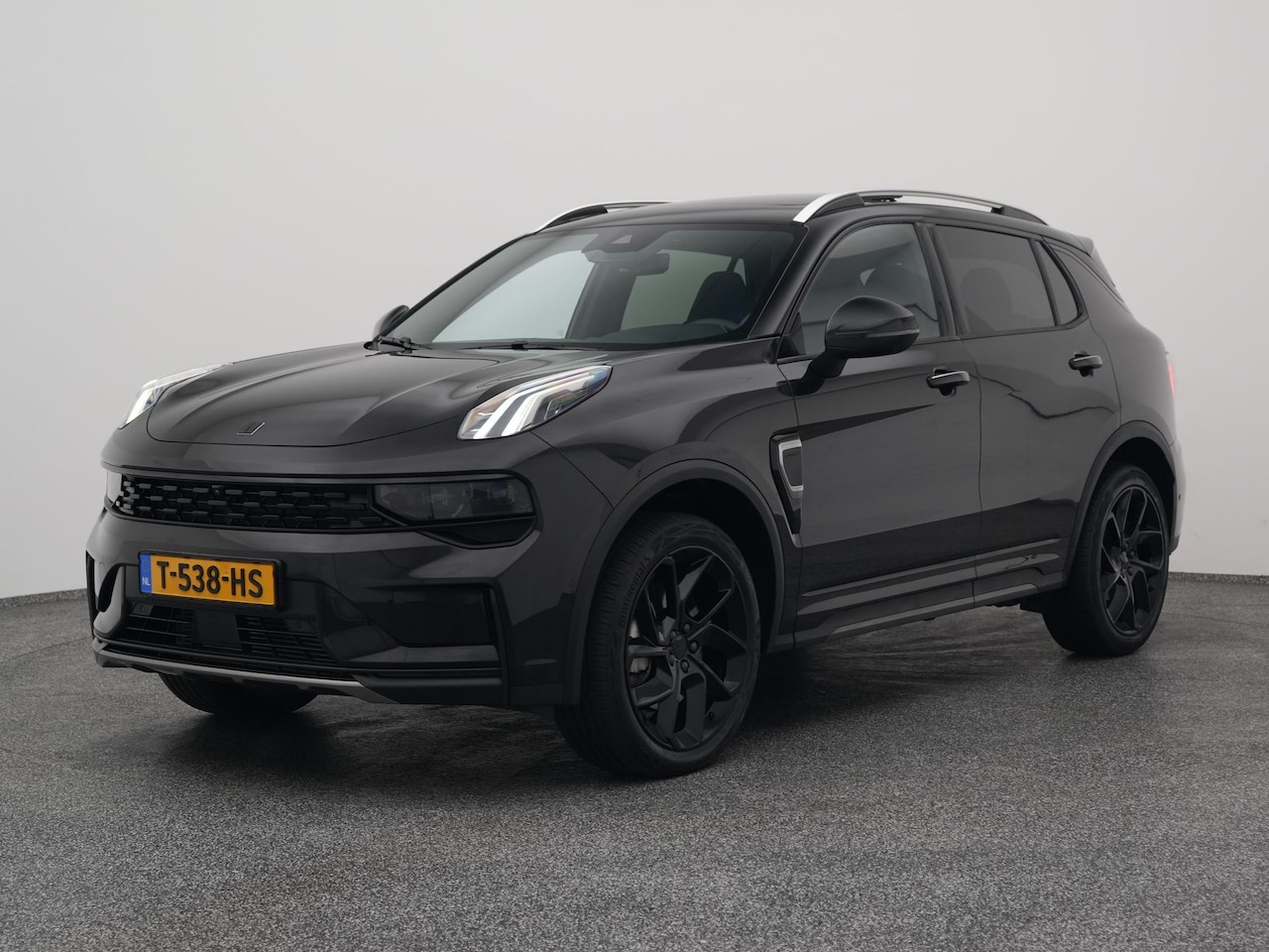 Lynk & Co 01 - 1.5 Plug-in Hybrid | 360° | BLACK | ZWARTE HEMEL | NLD AUTO - AutoWereld.nl