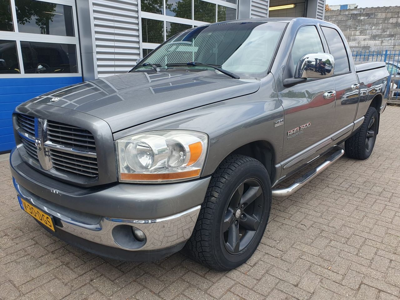 Dodge Ram 1500 - 5.7 Hemi Benzine - LPG - AutoWereld.nl