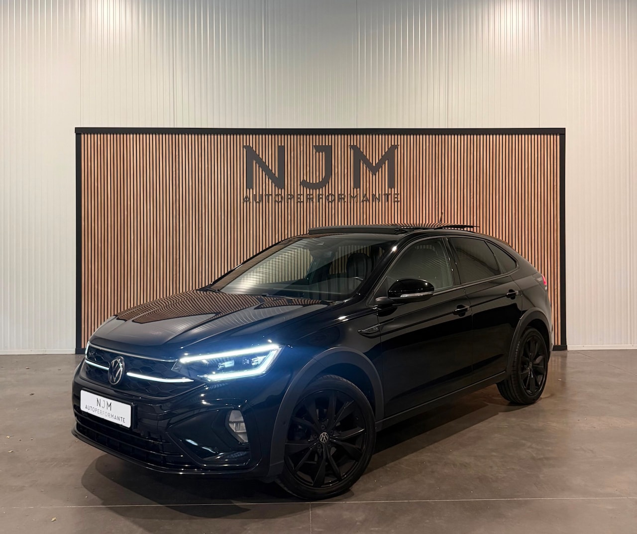 Volkswagen Taigo - 1.5 TSI R-Line|Pano|Keyless|Carplay - AutoWereld.nl