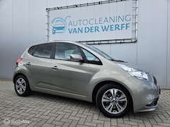Kia Venga - 1.4 CVVT ExecutiveLine zeer nette auto