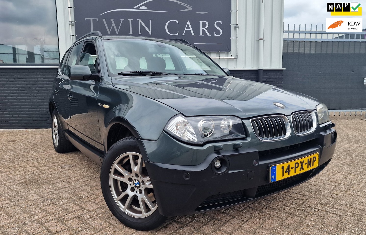 BMW X3 - 3.0i High Executive Aut Navi Xenon Leer - AutoWereld.nl